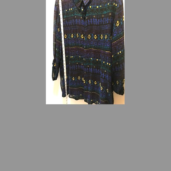 Chicos - Classic Colorful print sheer Rayon top Size 3 (size 16) - Picture 7 of 9